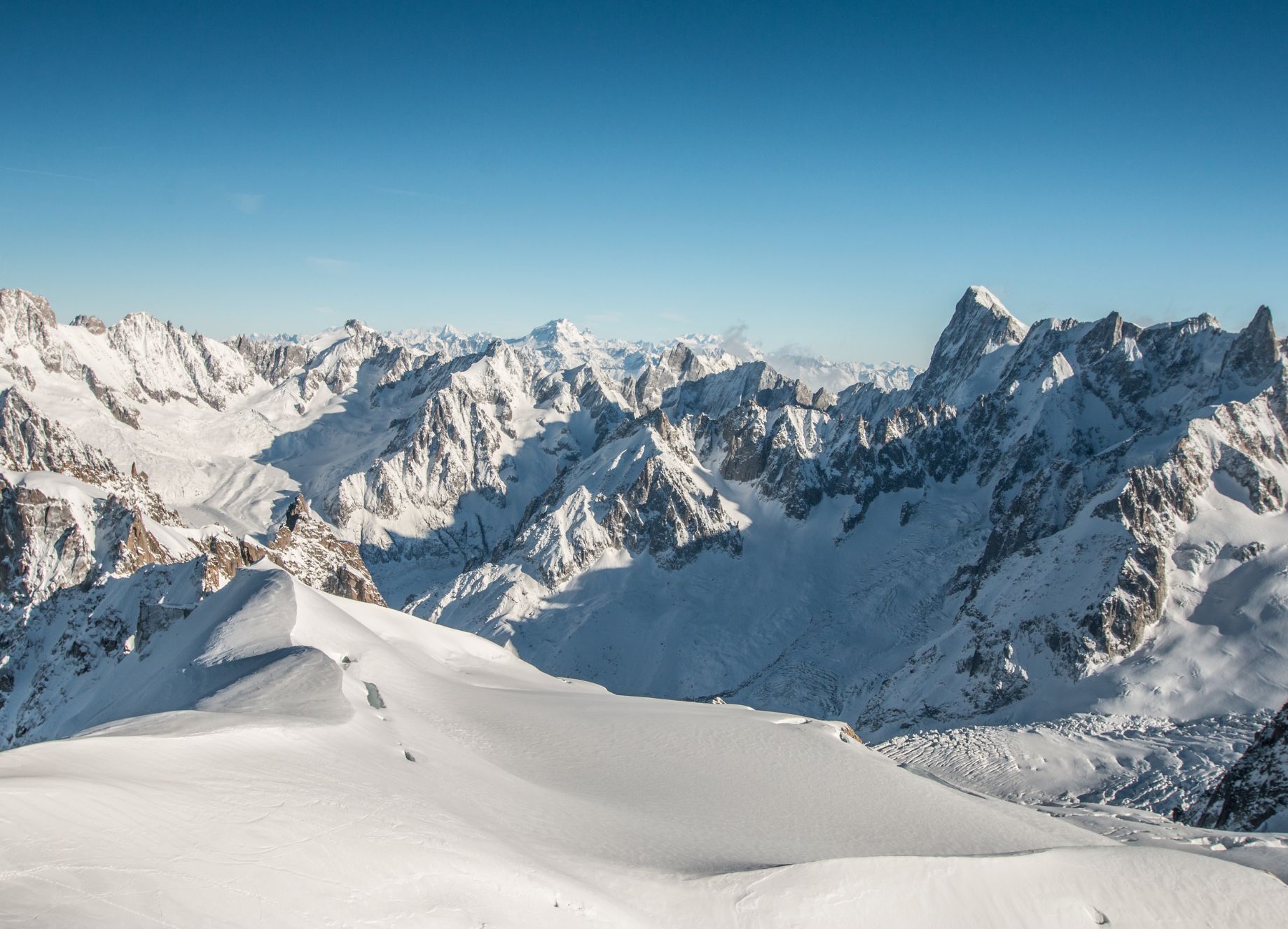 Zurich Switzerland — Italian startup market expansion program